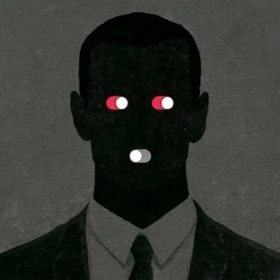 Curiousmunf's profile picture. 👀👀