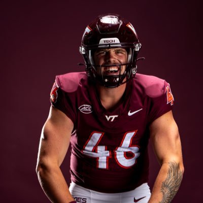 Upside down QB @HokiesFB Trained by: @NolanOwenLS