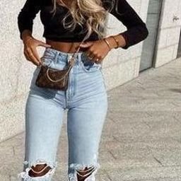 Ywuinew485046's profile picture. 