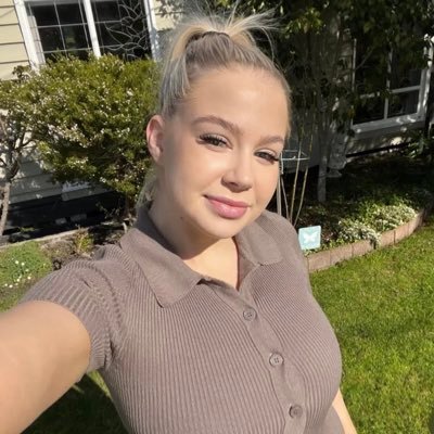 Sophierose455's profile picture. God is Great 👑✨