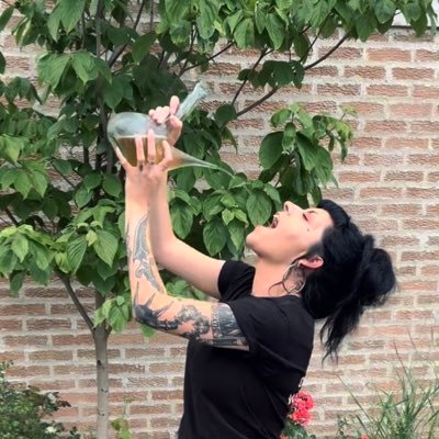 PvssyIlluminati's profile picture. FREAK