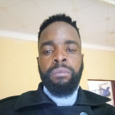 MashiloNtsoane's profile picture. Tall handsome man