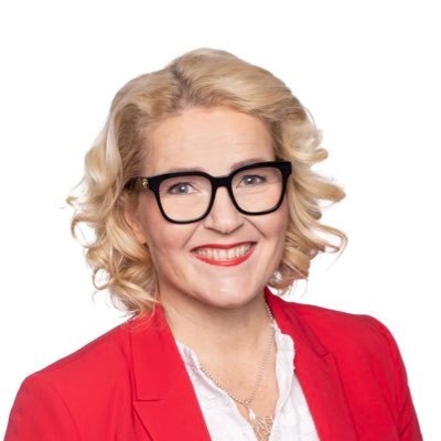 #kansanedustaja #MP 🇫🇮 ex-Member of the European Parliament 🇪🇺 #Helsinki kaupunginvaltuutettu #digital #data #AI #climatechange #energy #equality