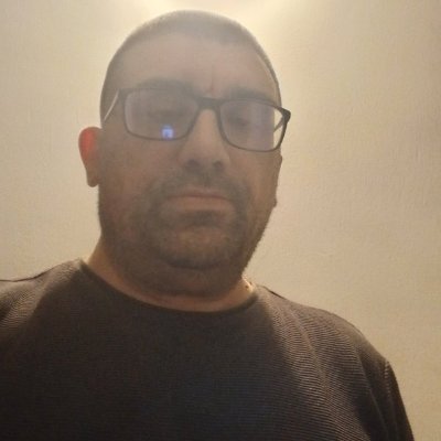 michelep33's profile picture. Sono fermo agli anni '80, i migliori in assoluto... Juventus e musica ROCK... 
Se non volete interagire, lasciate stare, evitate di seguirmi, siete inutili.