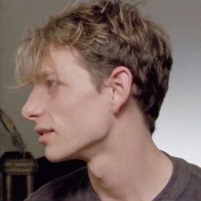 faistl0ver's profile picture. 