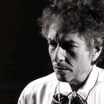 LHuang85067's profile picture. Bob Dylan's Backup X Page.
Follow My Backup Page