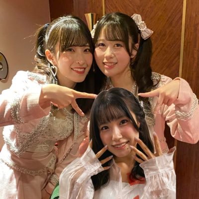 7LvyESKWWh37888's profile picture. 単推しでループするより💙🤍🌟に1回ずつ。薄くなるけど選べません😅