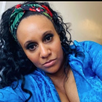 Writer 🖤🖊⚖️Podcaster ☕️🎙 Cardiac arrest survivor ❤️🩹Anthropologist 🧬Believer ✝️💜 No justice, no peace ✊🏽Free Palestine 🇵🇸🔻