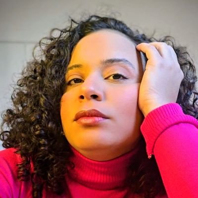 lukrsousa's profile picture. 🎓IT 
💻Data Engineer 
🏙️Moradora/fã de São Paulo