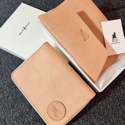 本📕と珈琲☕️と音楽🎶を楽しみ過ごす日常垢🍀本屋を巡り、カフェに行き、好きな時に読書をする幸せ🤭いつもより少し本当の自分で居たい時に思った事を呟きます😌 📚ブクログ📚https://t.co/NUN5GD4oIP