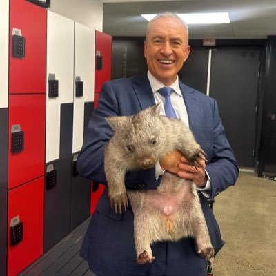 Milos7901's profile picture. Dějiny píší ti, kdo přežili. inženýr 👷.