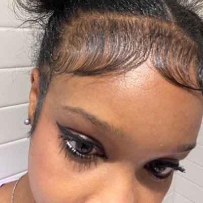 zzgoatt's profile picture. 🇬🇳🇸🇱