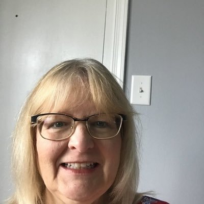 SusanRo96550202's profile picture. 