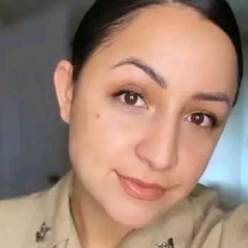 ✨Let’s RISE together ✨
📍San Diego Creator 🇺🇸 Navy Veteran
Reach Me 👉💌