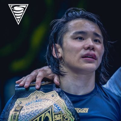 高橋サブミッションです。グラップリング選手。今成柔術黒帯。EBIバンタム級世界王者。Polaris欧州独占契約中。グラップリング専門塾『サブミッション塾』開講中 https://t.co/RIg5GI5BWrオンライン塾もやってます⬇︎