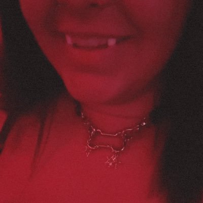 19| MDNI| dm for menu | prettiest pup in the pound 🐾| @st3llazluvrs