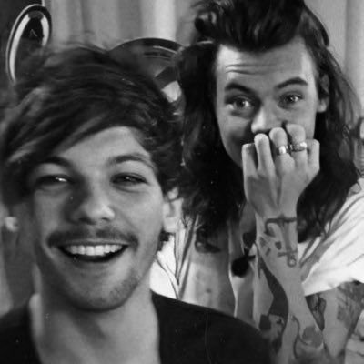 LouT8HazzS's profile picture. 💚💙 iG antigo @louisT8HarryS 🍋❔️