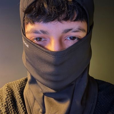 NSFW/Adult /Latino / Chileno XL 🇨🇱/ Hablemos https://t.co/QZ9fOSggJi
