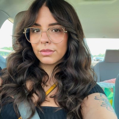 she/her ✨ queen of being a cunt & hating capitalism 🖤 public defender of jackie taylor 🦂