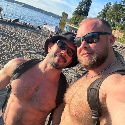 TomSilva000001's profile picture. Welcome to my bulking journey - Some of me & some of the best I’ve seen here - just a roidgut lover - all about gym and rugged guys… 18+
