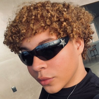 apenas um estudante de medicina tentando passar de período