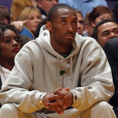 mambasflow's profile picture. busy thinking about stuff