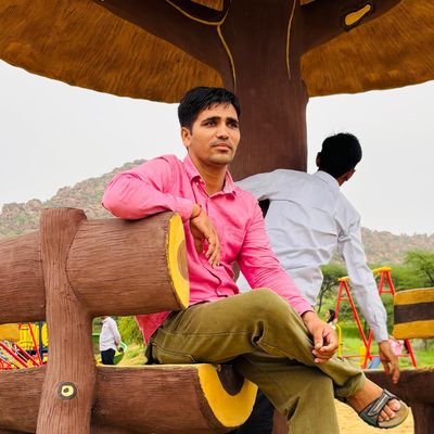 Srbmr07's profile picture. I believe in truthness.