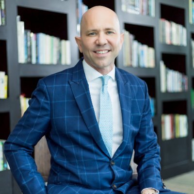Founder of Pipper Standard. Chairman & CEO, Equator Pure Nature. Health advocate. Saving the world one pineapple at a time! @Pipperstandard #Pineapplepower