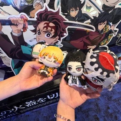 fff_0315's profile picture. 2004.03.15(20) 夢は声優さん！好きな人・小倉唯さん、鬼頭明里さん、伊藤美来さん、水瀬いのりさん、蒼井翔太さん、下野紘さん、上坂すみれさん、内田雄馬さん、宮野真守さん、リトグリみかち🍊、結海♥️推し