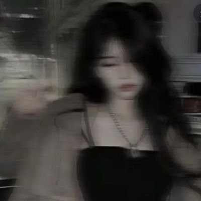 ayesha12781's profile picture. Be a self builder 💪🚩
crypto will make my future bright🫡