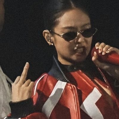 imsosoryTT's profile picture. ۵