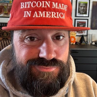 President@Pubkey & Softball Coach. Love talking about the Bitcoin Brand. PAST President at @bitcoinmagazine, @Vice, Started & Sold
