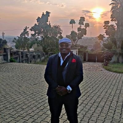 Muslim || Ganda || Tech || Ferrari || SC Villa || Chicago bulls || Falcons 🏀 || Arsenal || Virgo || I may be toxic but I introspect || Rugby is life ❤🏴☠️🇺🇬