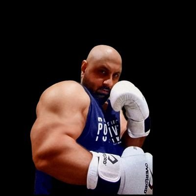 Certified Trainer | Fighter by choice, #Insafian till the last ball
Fitness is my fuel
Lifting iron, throwing 🥊punches my hobbies
#HumanRightActivist
#Coffee