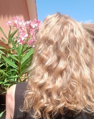 🌞⛱🚤
Ne vous trompez pas entre ma personnalité et mon attitude.
Ma personnalité est qui je suis.
Mon attitude dépend de qui vous êtes. M. Freeman