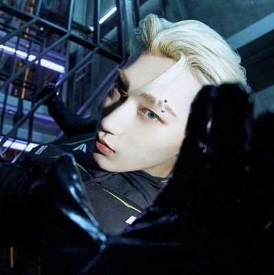 •Atiny⏳☠️ •ExoL🫧 •Engene🧛🏻♀️
•My love #산 🩶Dohyun🩶
•San,Sunoo,Jay collector(◕ᴗ◕✿)🏔️
•8 makes 1 team