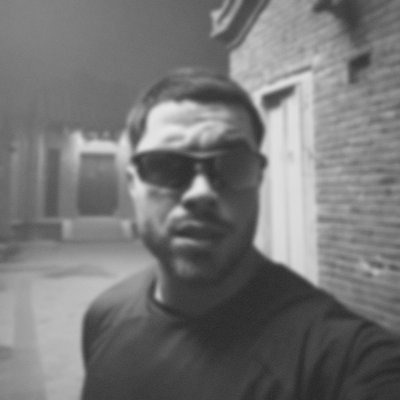 iamdenisso's profile picture. product designer. reach me at hey@denisso.com