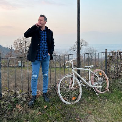 kivanccolak16's profile picture. 