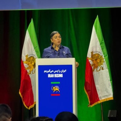 برادرم #محمود_مهرابی که شجاعت و شرافت را زندگی میکند و بیشتر از نهصد روز است که در زندان جمهوری اسلامی است
