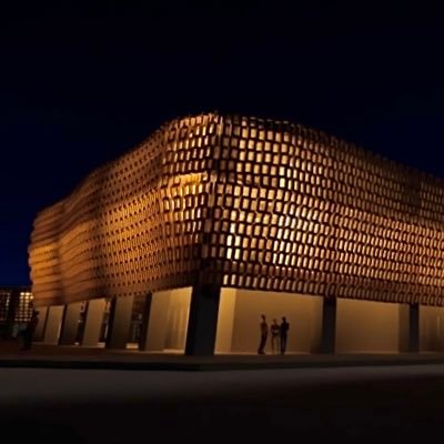RKen2140's profile picture. 頑張る建築学生