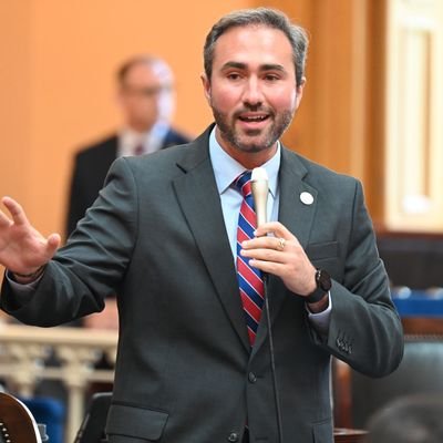 Ohio State Rep. 65th District
Former Ashtabula County Auditor & Austinburg Fiscal Officer
W&L '15 BW '18
John 16:33
*Personal Account*