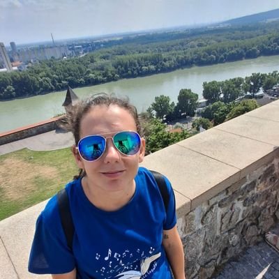 Más charra que el botón ❤️ y asturiana de corazón 💚
De @CBAvenida 💙🏀.