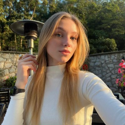 Amity_smits's profile picture. Be the best version of yourself, and the world will be a different place because of you