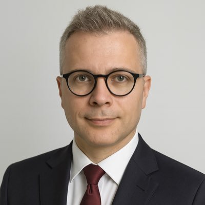 Full Professor @WCh_UWr @uniwroc, head of the research group #DDSQ #POSS #organosilicons #silsesquioxanes #biomaterials #coordinationchemistry #hybrids #Si