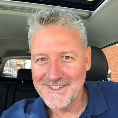 abbyrobert738's profile picture. UN