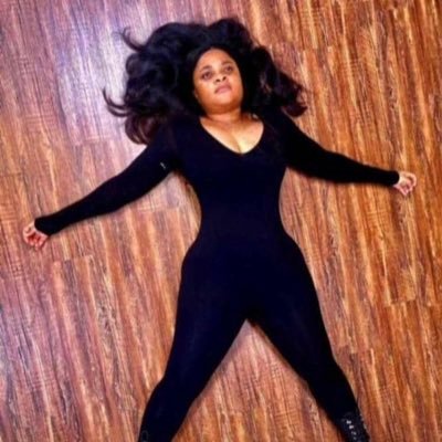 love_simbi's profile picture. A professional Virtual Assistant || Ibadan girl || Lover of Christ, Educated Farmer, iUSHER||Meme Queen, Chelsea girlie and a WIZKID fc💯. Ibadan perfume vendor