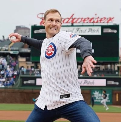 bill_swerski's profile picture. French #ChicagoBears Fan (nickname from SNL)
J'aime pas trop les gens qui se prénomment Gérald