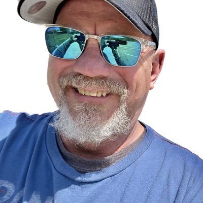 Cardinals, bourbon & cigars! Dog loving biker. Vols #GBO #VFL 🧡 #BackTheBlue & Military! Pronouns: .45 ACP/300 BLK No DMs unless I know you! - Not here to date