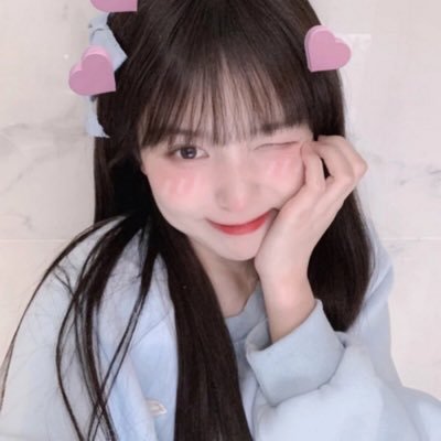 uMmT4VJsc364HY's profile picture. 