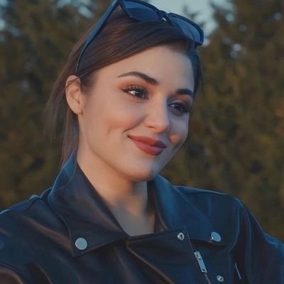 فنادى في الظلمات أن لا إله الا انت سبحانك اني كنت من الظالمين 18/10/2016وفاة امى. 5/2/2023وفاة اخويا.وفاة ابويا 3/5/2025.
#بنت_النسور
#نسور_الاهلي